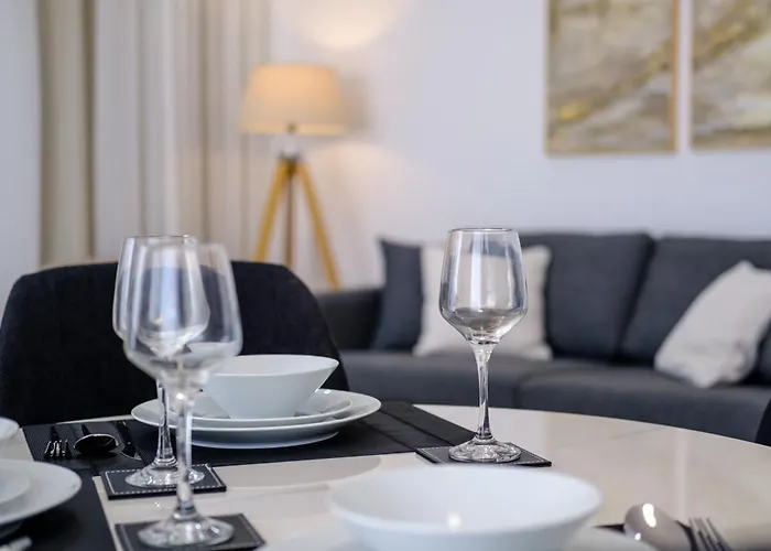 Artemis 302 - Seaside Stories