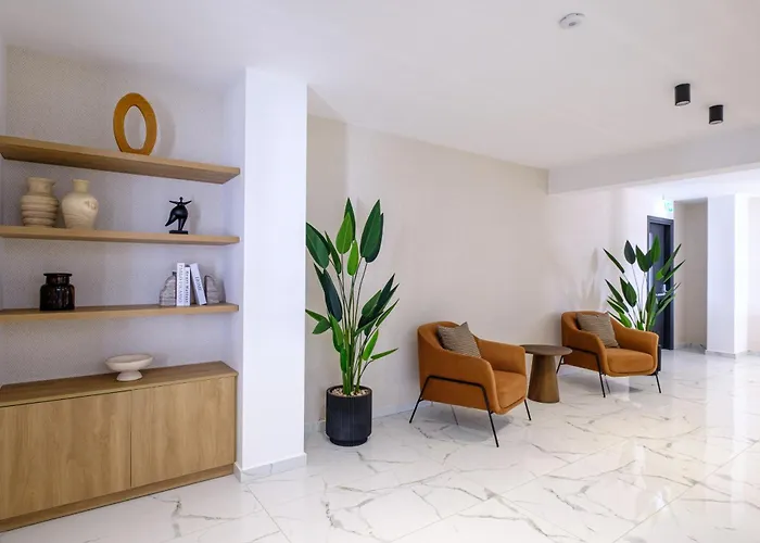 Artemis 302 - Seaside Stories * Livadhia