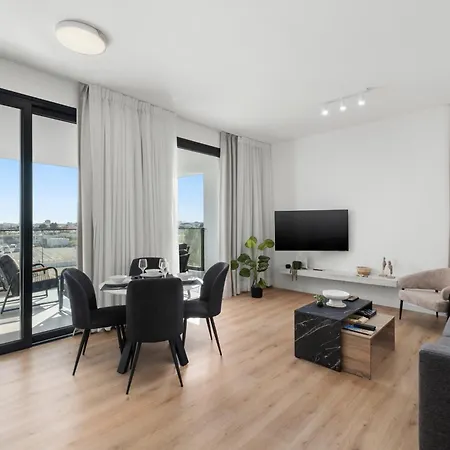 Artemis 302 - Seaside Stories *